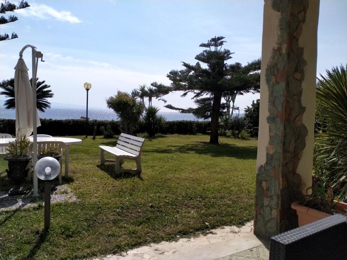 Villa Sullo Stretto Sant'Agata  Екстер'єр фото