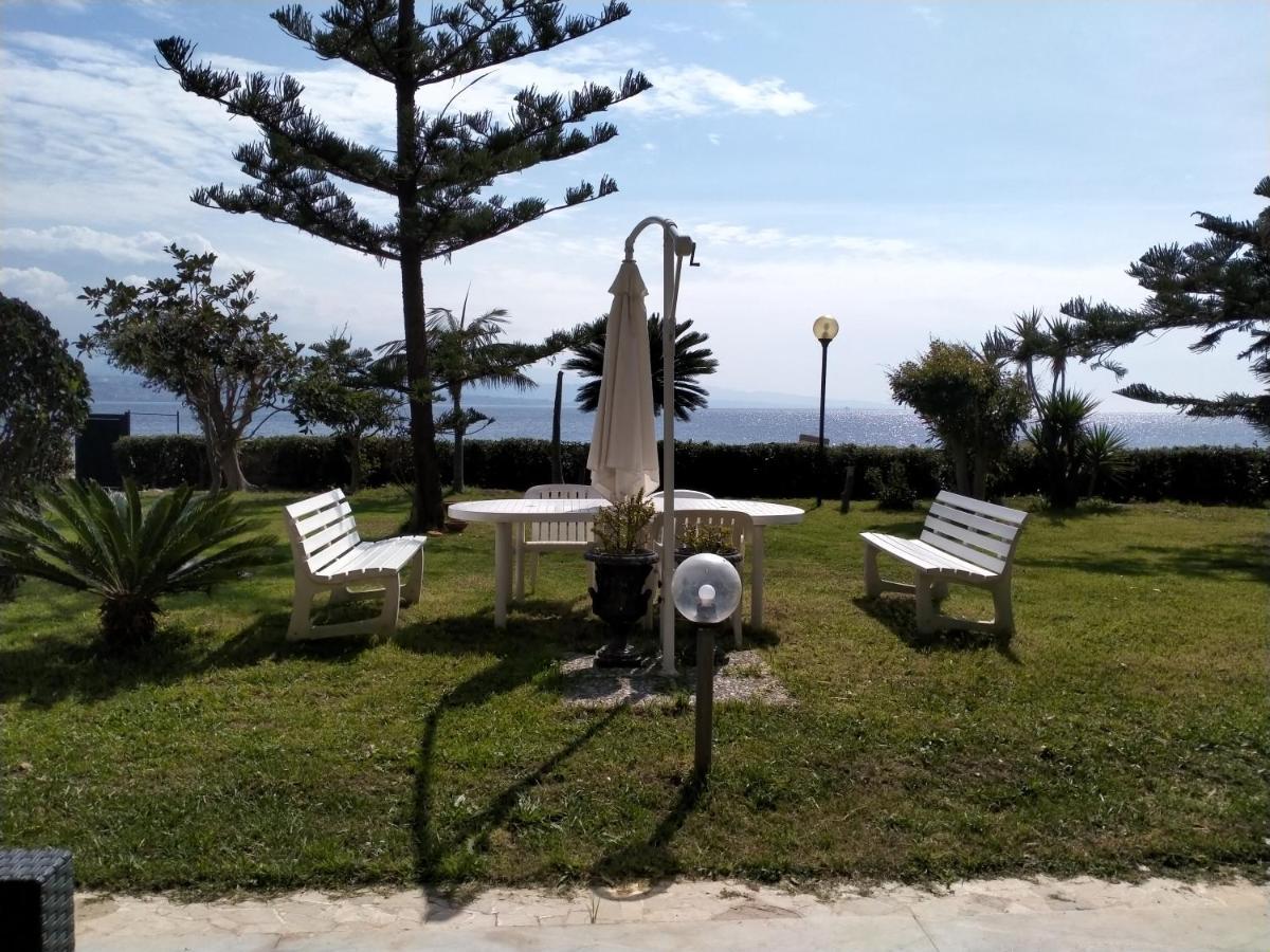 Villa Sullo Stretto Sant'Agata  Екстер'єр фото